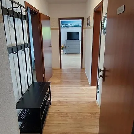 Modernes ,gemuetliches Gaeste Mit Wlan, Waipu Tv Und Grossen Boxspringbett In